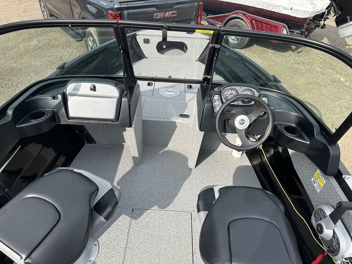 2025 Crestliner 1650 KODIAK WT.  60hp Mercury fourstroke. - Photo 8